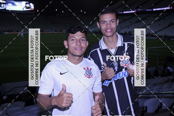Buy your photos of the eventCorinthians x Santos - Brasleiro on Fotop