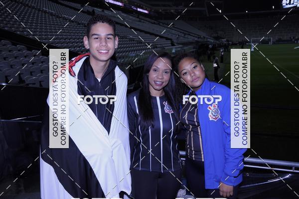 Buy your photos of the eventCorinthians x Santos - Brasleiro on Fotop