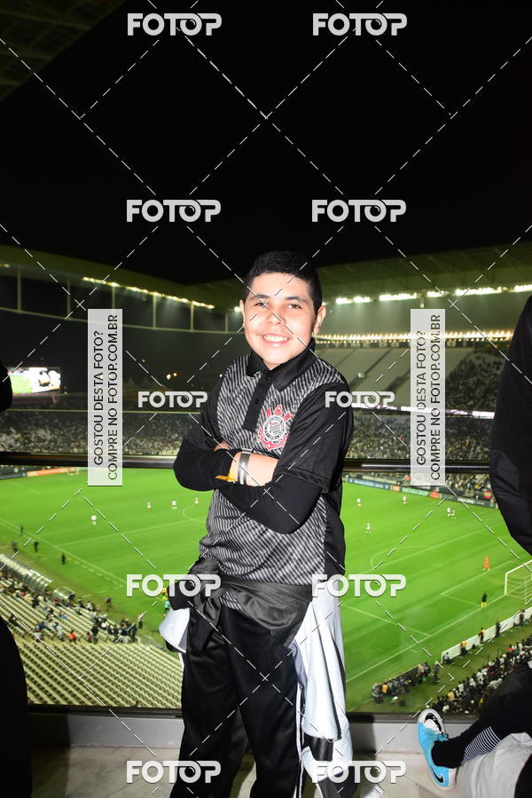 Buy your photos of the eventCorinthians x Santos - Brasleiro on Fotop