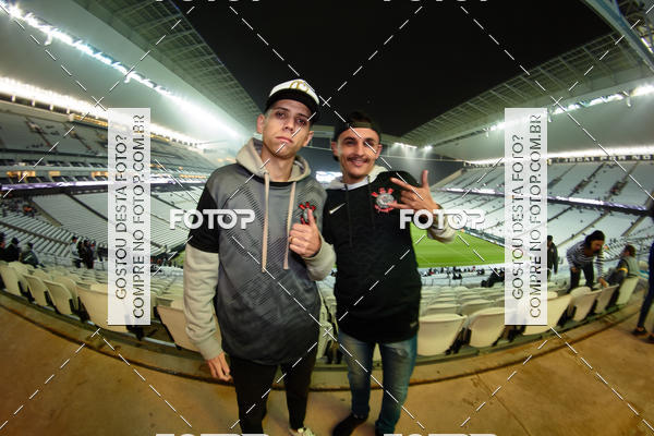 Buy your photos of the eventCorinthians x Santos - Brasleiro on Fotop