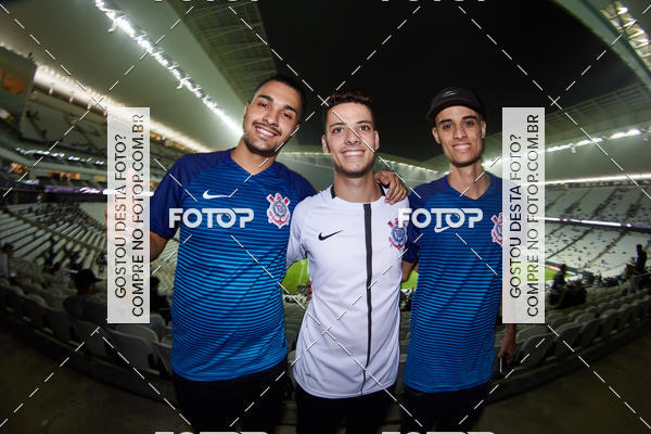 Buy your photos of the eventCorinthians x Santos - Brasleiro on Fotop