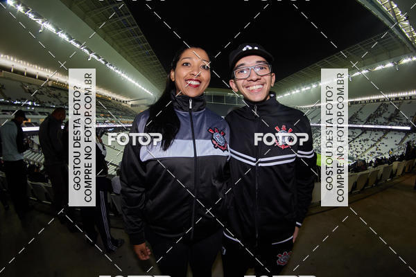 Buy your photos of the eventCorinthians x Santos - Brasleiro on Fotop