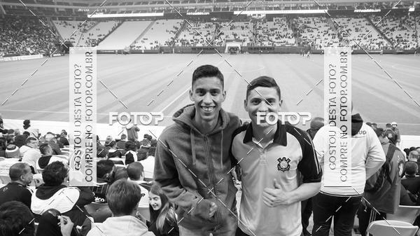 Buy your photos of the eventCorinthians x Santos - Brasleiro on Fotop