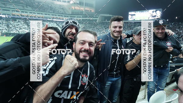 Buy your photos of the eventCorinthians x Santos - Brasleiro on Fotop