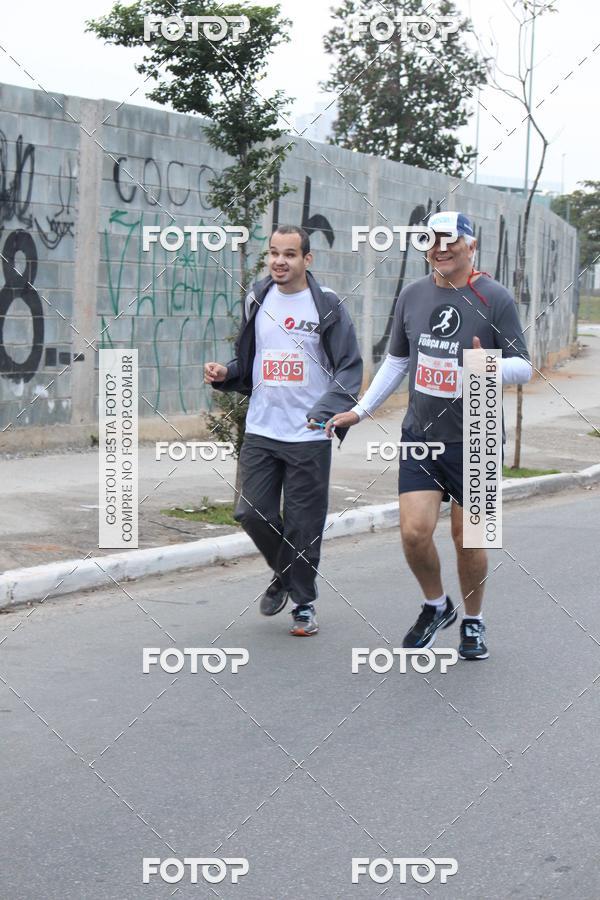 Buy your photos of the eventSantander Track & Field Run Series - Mooca Plaza Shopping on Fotop
