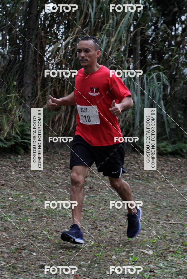 Buy your photos of the eventCorrida Run For Your Life 2018 on Fotop