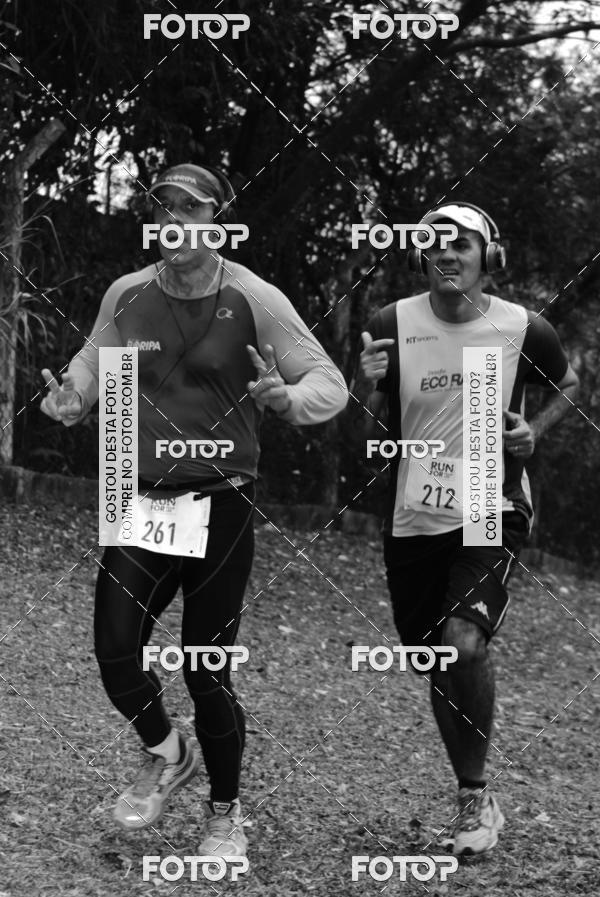 Buy your photos of the eventCorrida Run For Your Life 2018 on Fotop