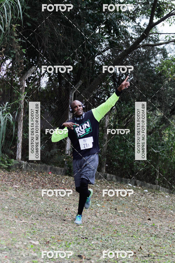 Buy your photos of the eventCorrida Run For Your Life 2018 on Fotop