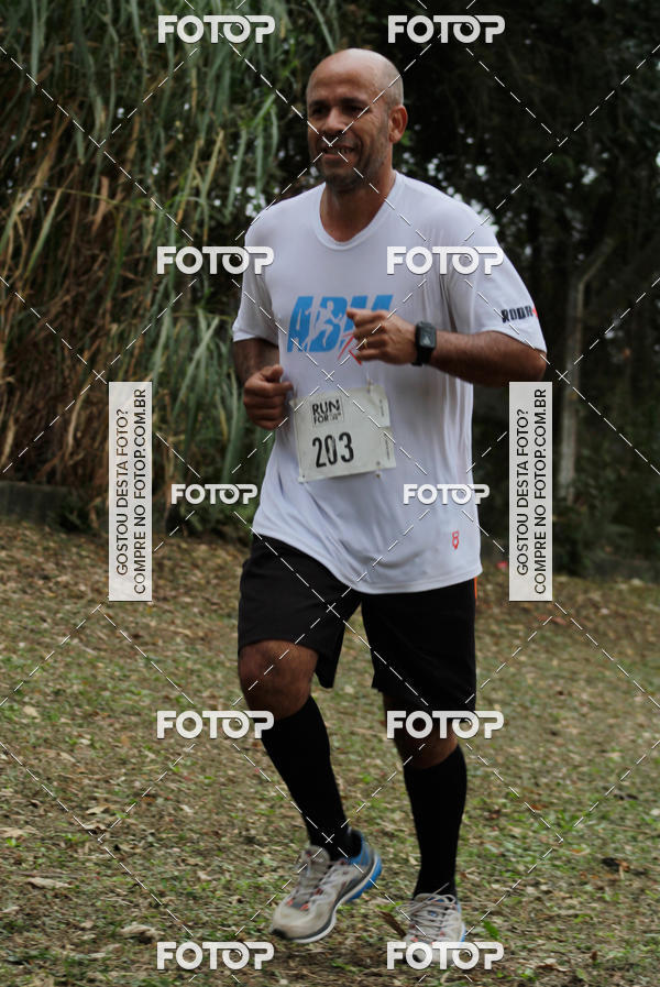 Buy your photos of the eventCorrida Run For Your Life 2018 on Fotop