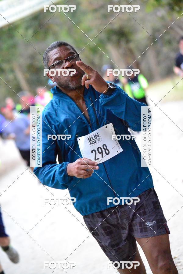 Buy your photos of the eventCorrida Run For Your Life 2018 on Fotop