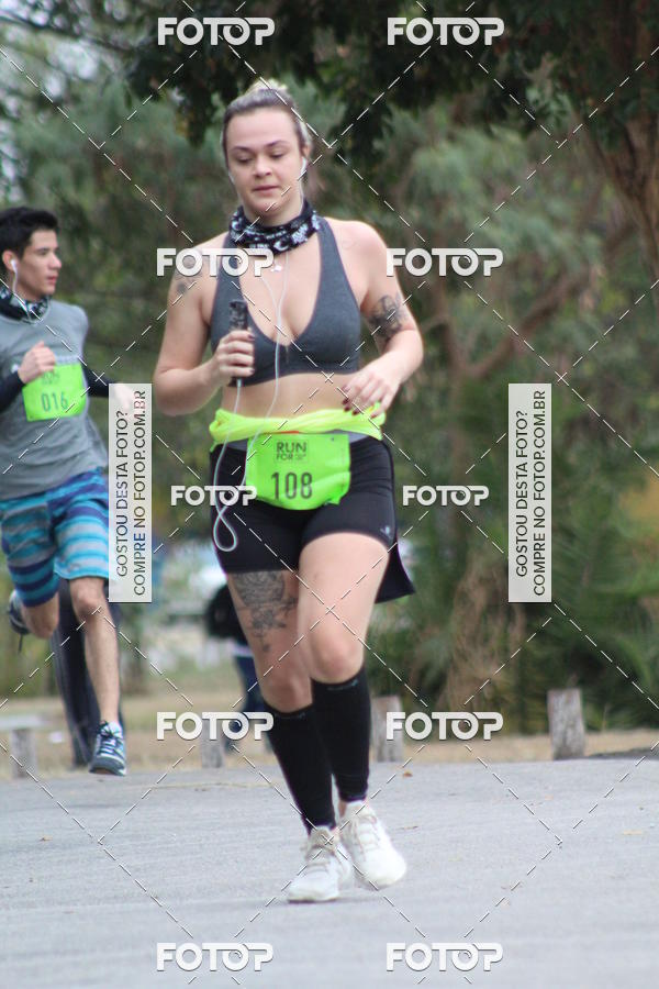 Buy your photos of the eventCorrida Run For Your Life 2018 on Fotop