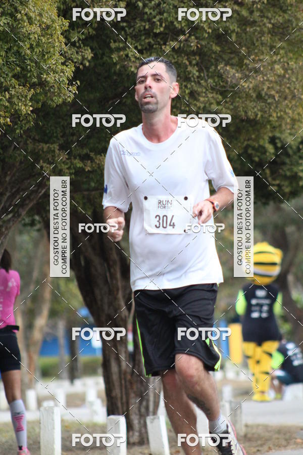 Buy your photos of the eventCorrida Run For Your Life 2018 on Fotop