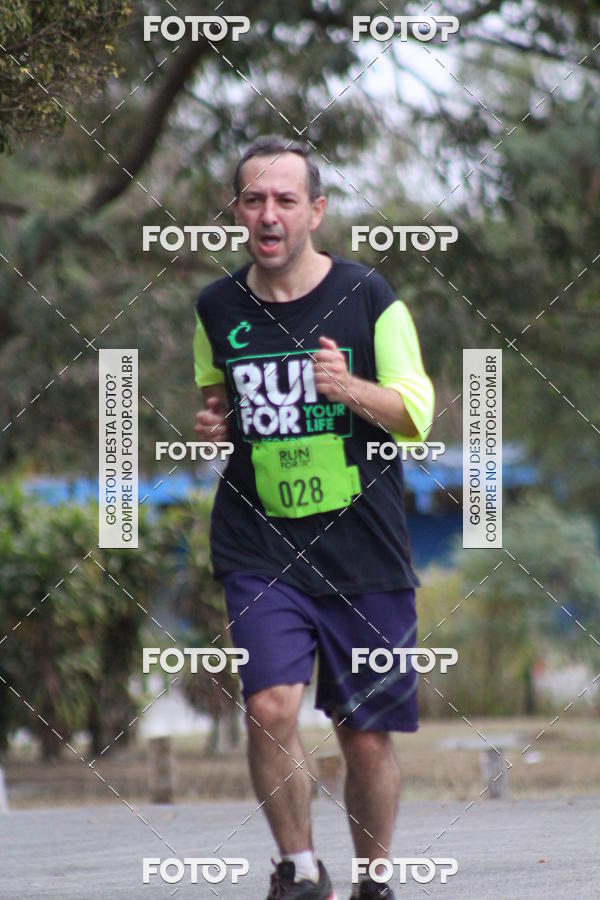 Buy your photos of the eventCorrida Run For Your Life 2018 on Fotop