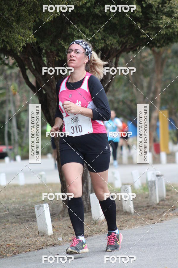 Buy your photos of the eventCorrida Run For Your Life 2018 on Fotop