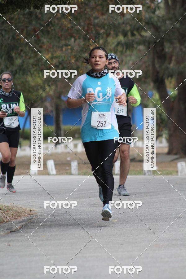 Buy your photos of the eventCorrida Run For Your Life 2018 on Fotop