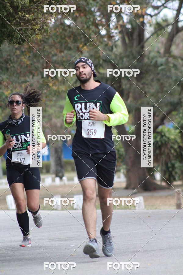 Buy your photos of the eventCorrida Run For Your Life 2018 on Fotop