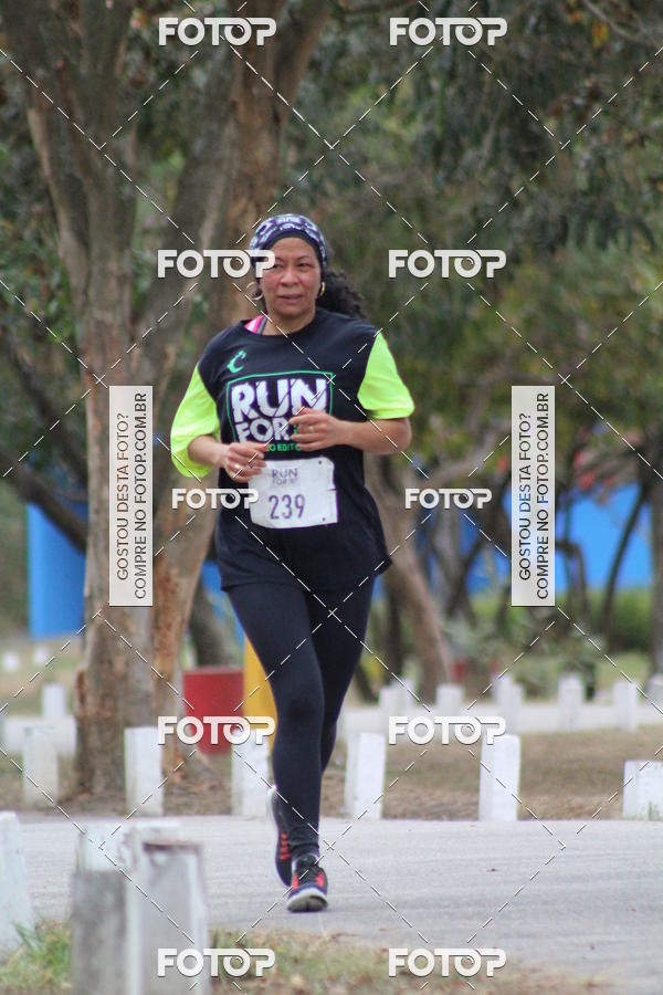 Buy your photos of the eventCorrida Run For Your Life 2018 on Fotop