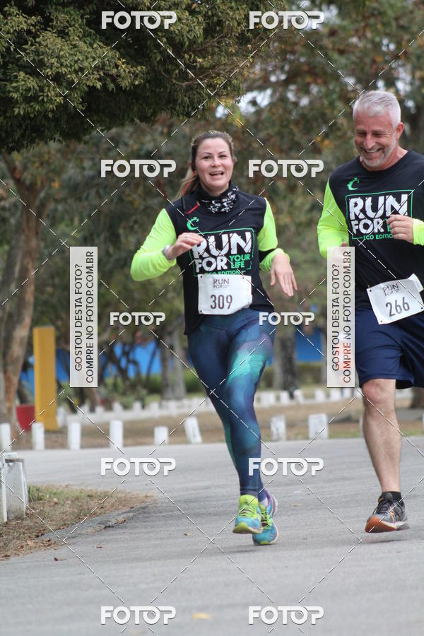 Buy your photos of the eventCorrida Run For Your Life 2018 on Fotop