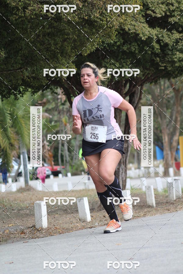 Buy your photos of the eventCorrida Run For Your Life 2018 on Fotop
