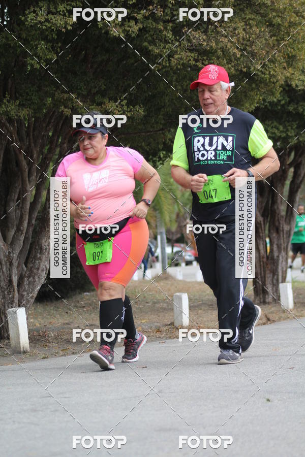 Buy your photos of the eventCorrida Run For Your Life 2018 on Fotop