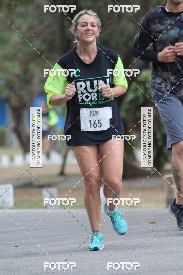 Buy your photos of the eventCorrida Run For Your Life 2018 on Fotop