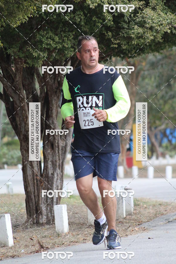 Buy your photos of the eventCorrida Run For Your Life 2018 on Fotop