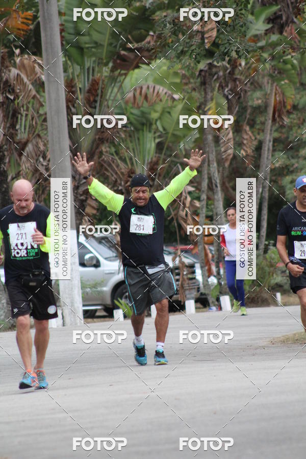 Compra tus fotos del eventoCorrida Run For Your Life 2018 En Fotop