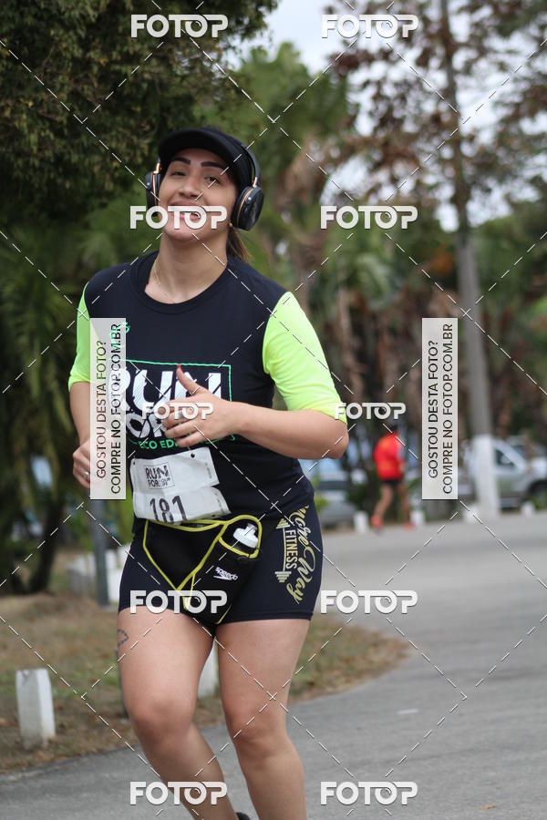 Buy your photos of the eventCorrida Run For Your Life 2018 on Fotop