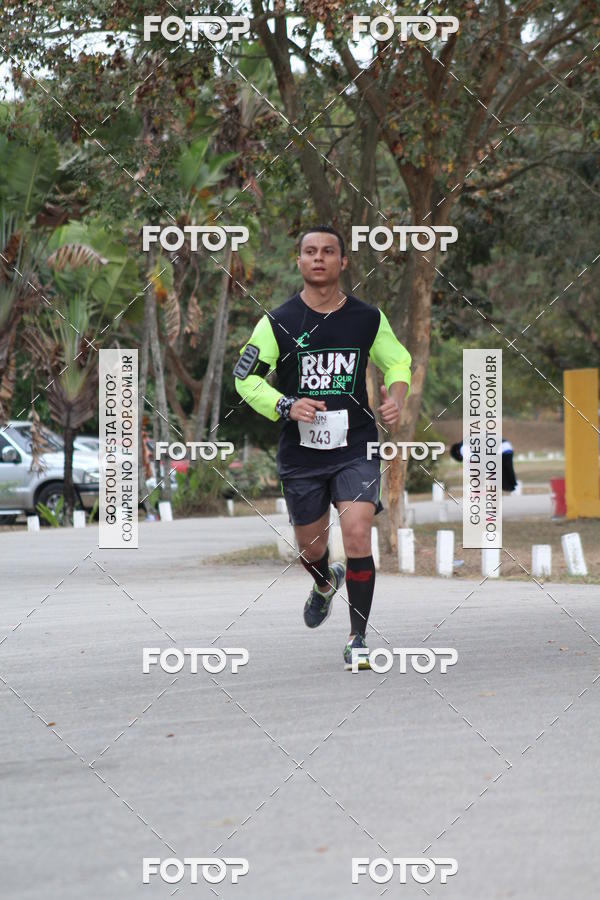 Buy your photos of the eventCorrida Run For Your Life 2018 on Fotop