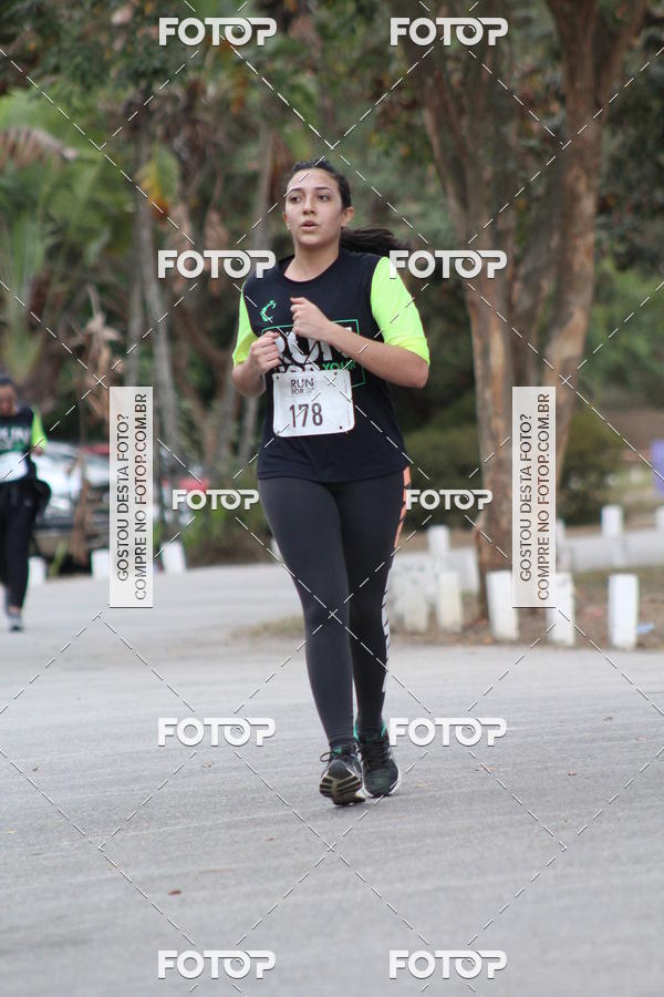 Buy your photos of the eventCorrida Run For Your Life 2018 on Fotop