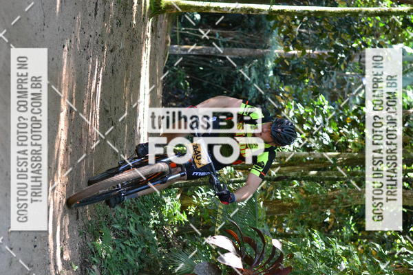 Buy your photos of the event6Hs MTB on Fotop