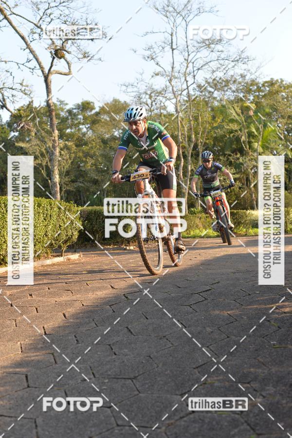 Buy your photos of the event6Hs MTB on Fotop