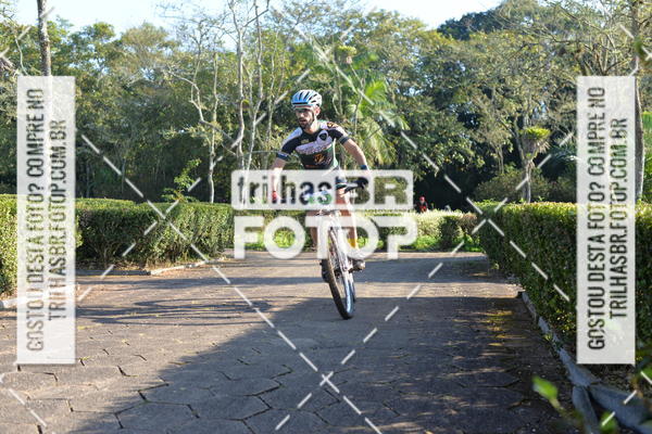 Buy your photos of the event6Hs MTB on Fotop