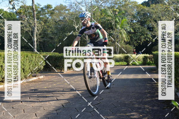 Buy your photos of the event6Hs MTB on Fotop