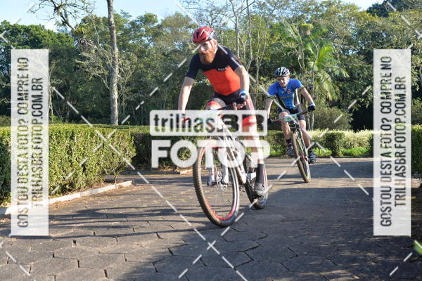 Buy your photos of the event6Hs MTB on Fotop