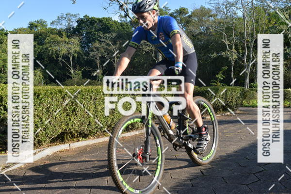 Buy your photos of the event6Hs MTB on Fotop