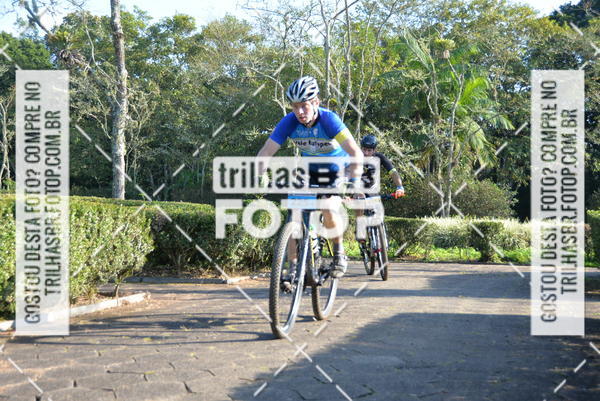 Buy your photos of the event6Hs MTB on Fotop