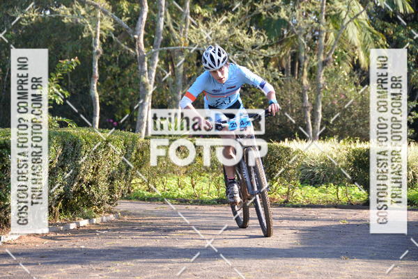 Buy your photos of the event6Hs MTB on Fotop