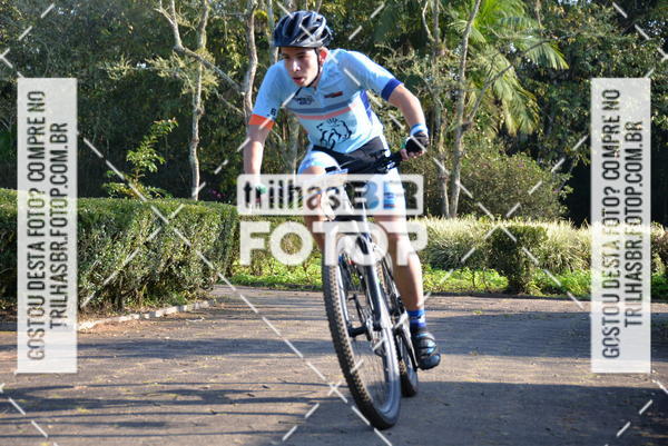 Buy your photos of the event6Hs MTB on Fotop