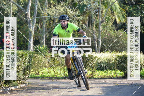 Buy your photos of the event6Hs MTB on Fotop