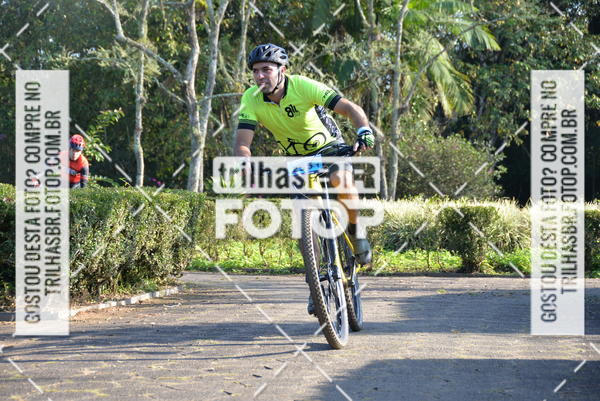 Buy your photos of the event6Hs MTB on Fotop