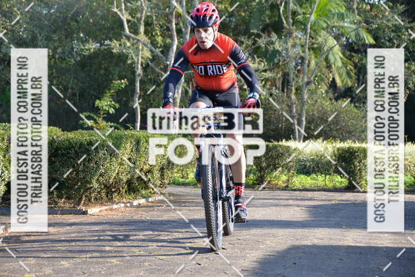 Buy your photos of the event6Hs MTB on Fotop