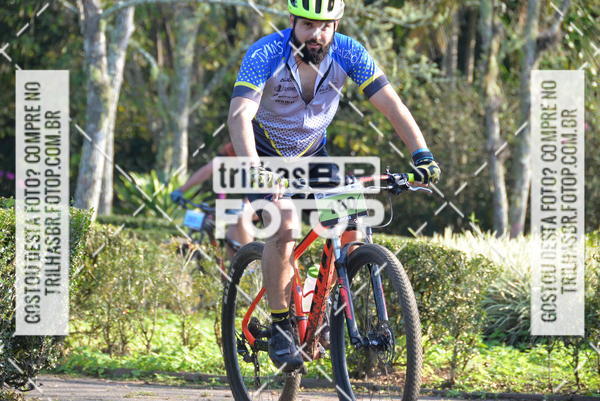 Buy your photos of the event6Hs MTB on Fotop