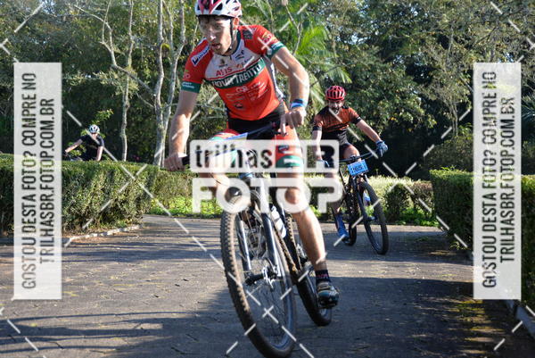Buy your photos of the event6Hs MTB on Fotop