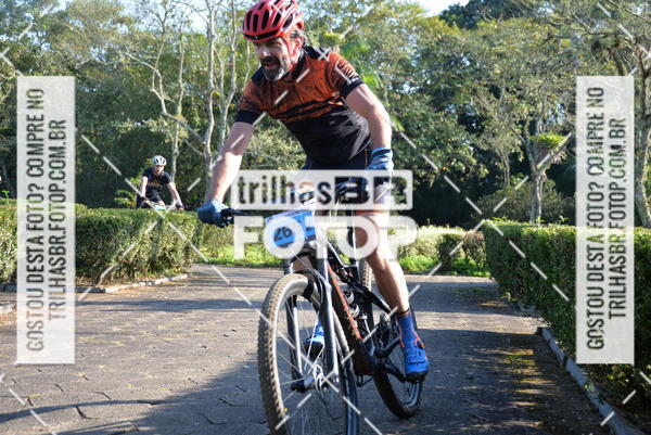 Buy your photos of the event6Hs MTB on Fotop