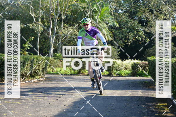 Buy your photos of the event6Hs MTB on Fotop