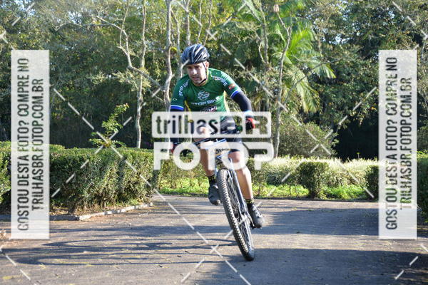 Buy your photos of the event6Hs MTB on Fotop