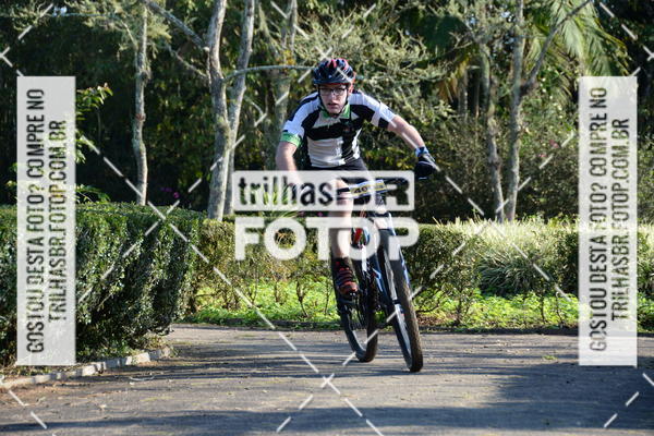 Buy your photos of the event6Hs MTB on Fotop