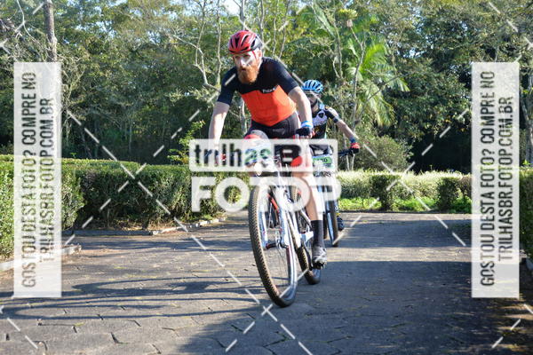 Buy your photos of the event6Hs MTB on Fotop