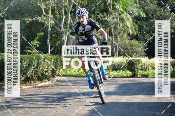 Buy your photos of the event6Hs MTB on Fotop